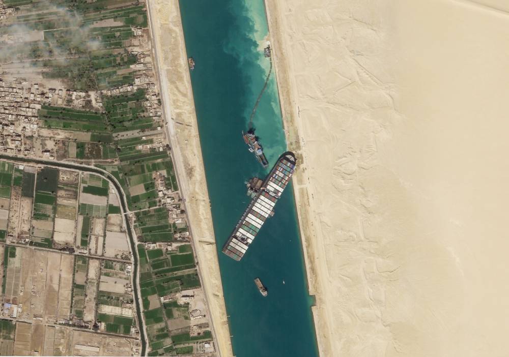 How to Navigate With the Rising Issue of Suez Canal